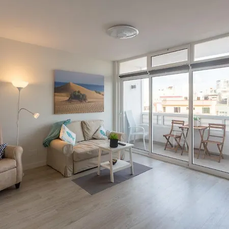 Apartamento Con Terraza Y Piscina En Canteras *