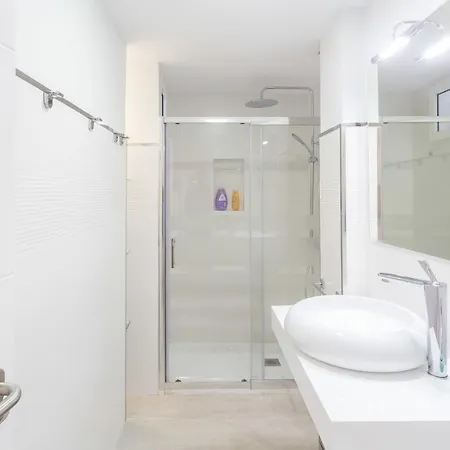 Apartment Con Terraza Y Piscina En Canteras