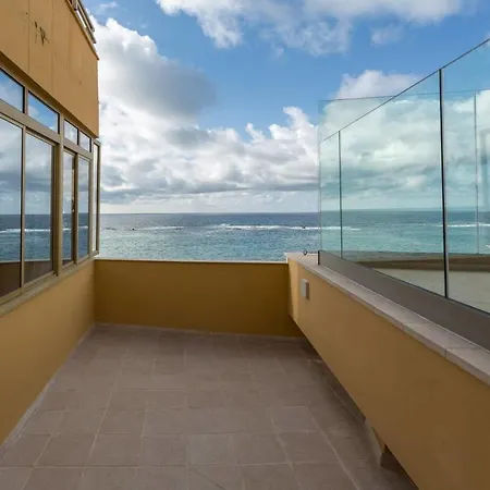 Horizonte Con Piscina